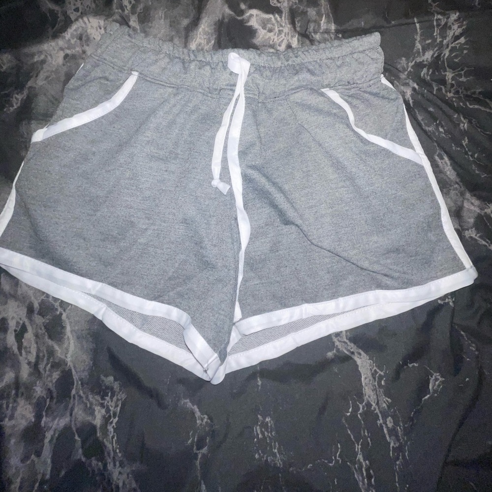 Grey shorts
